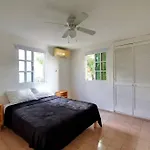3 Bedrooms Queen Beds Appartement / Bonampak Ave.